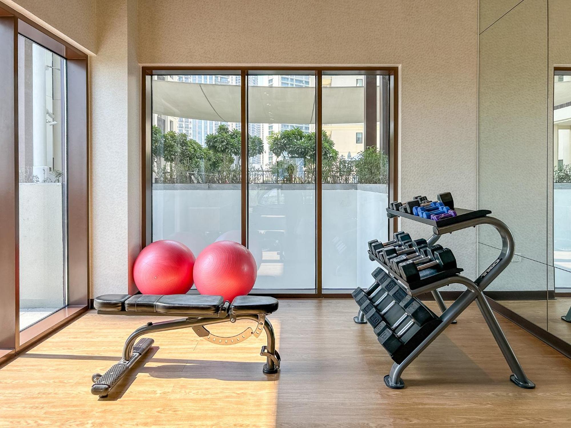 Elegant 1 Bedroom In Creek Breeze 2