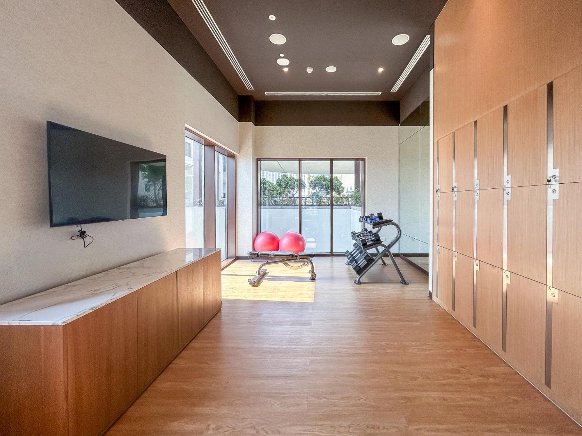 Elegant 1 Bedroom In Creek Breeze 2