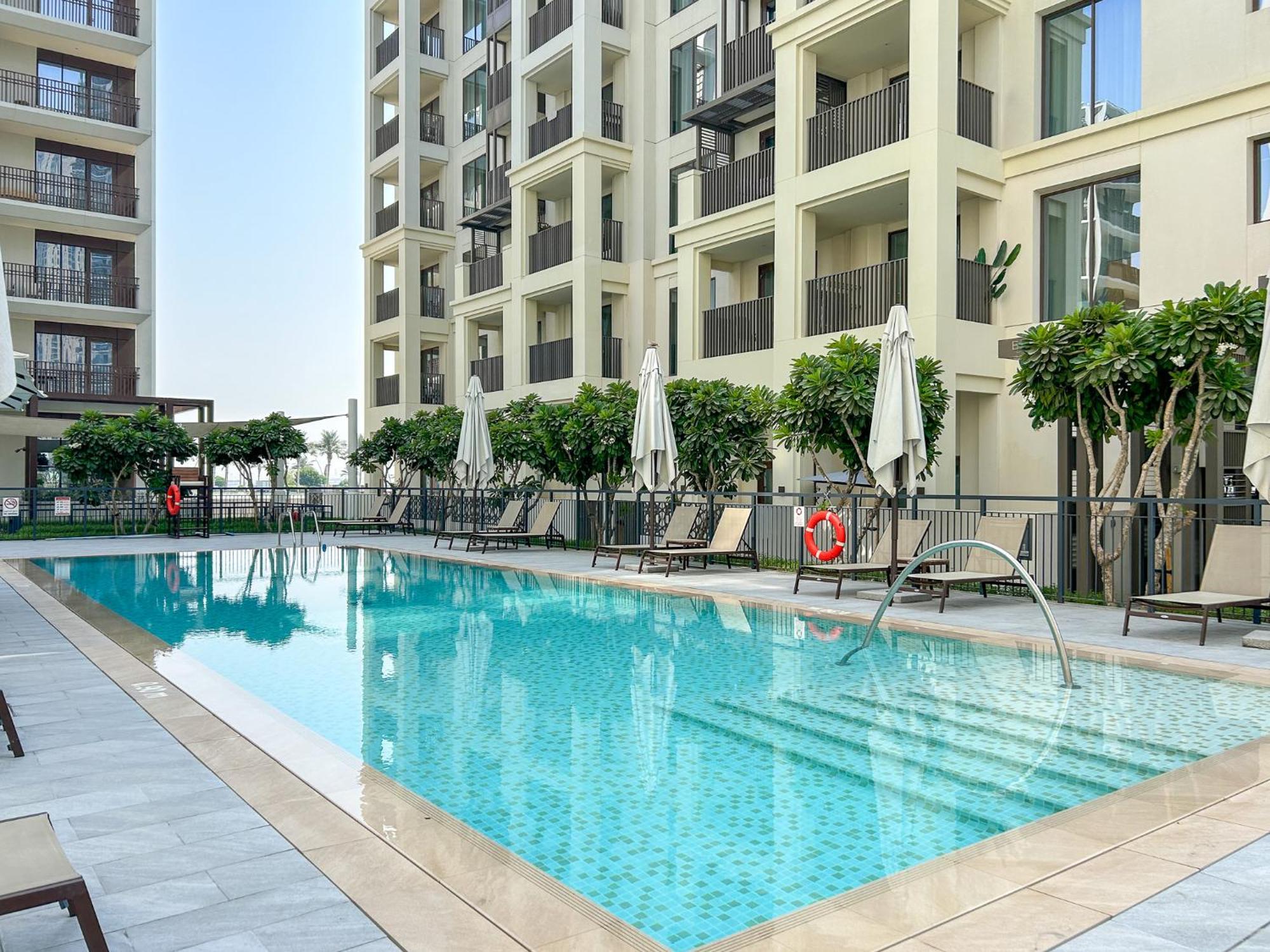 Elegant 1 Bedroom In Creek Breeze 2 * Dubai