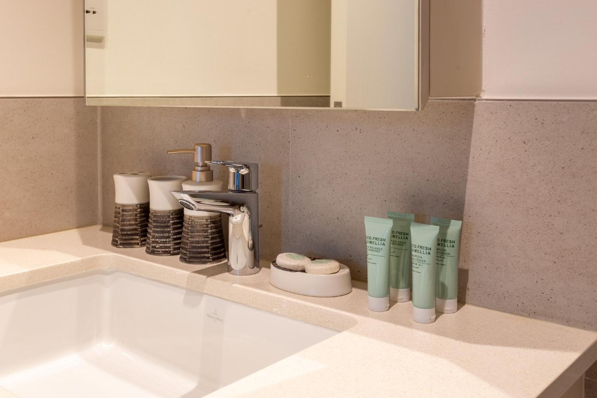 Elegant 1 Bedroom In Creek Breeze 2 Apartment